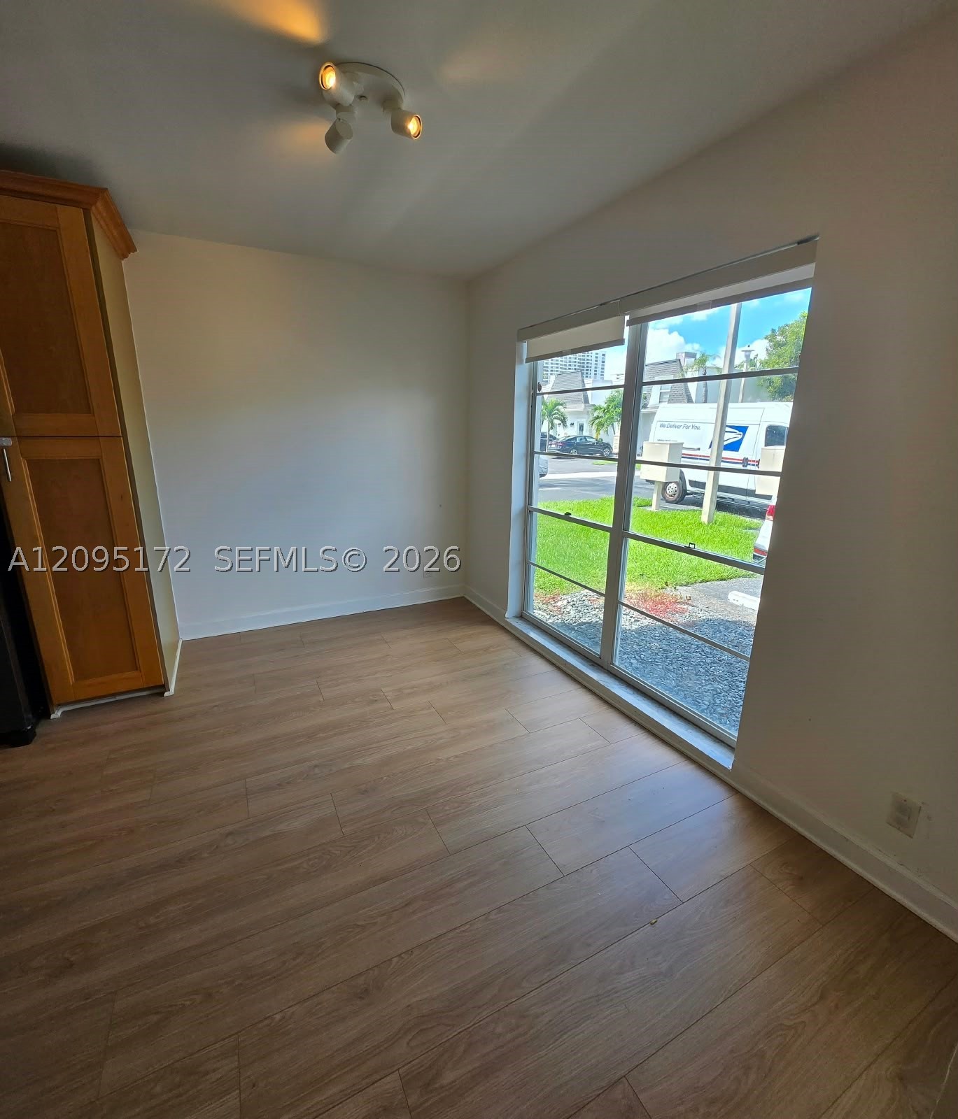 926 NE 27th Ave #926, Hallandale Beach FL 33009