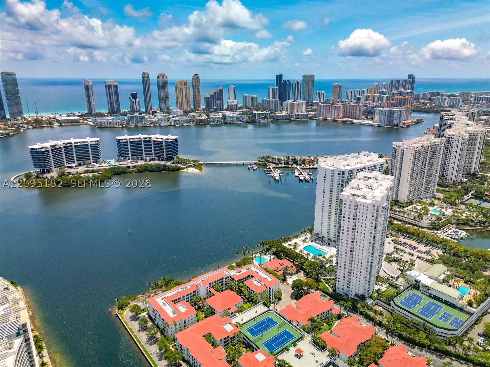 3301 NE 183rd St #2001, Aventura FL 33160