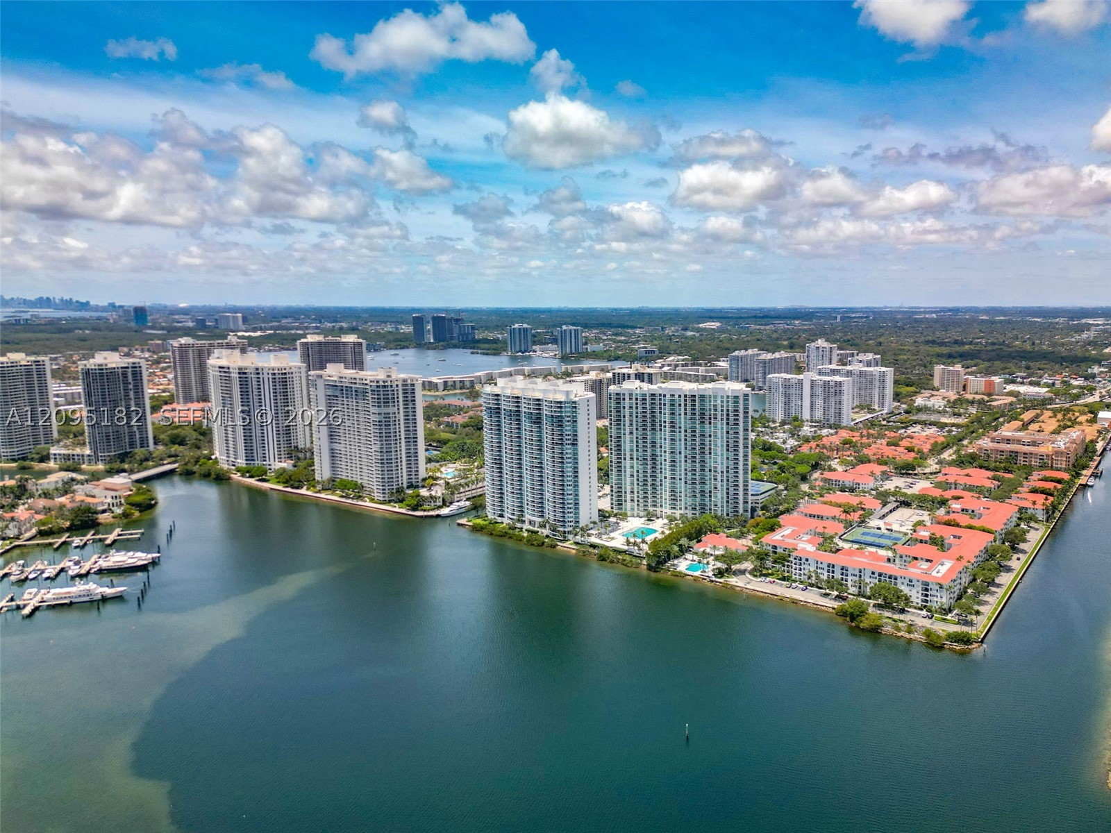 3301 NE 183rd St #2001, Aventura FL 33160
