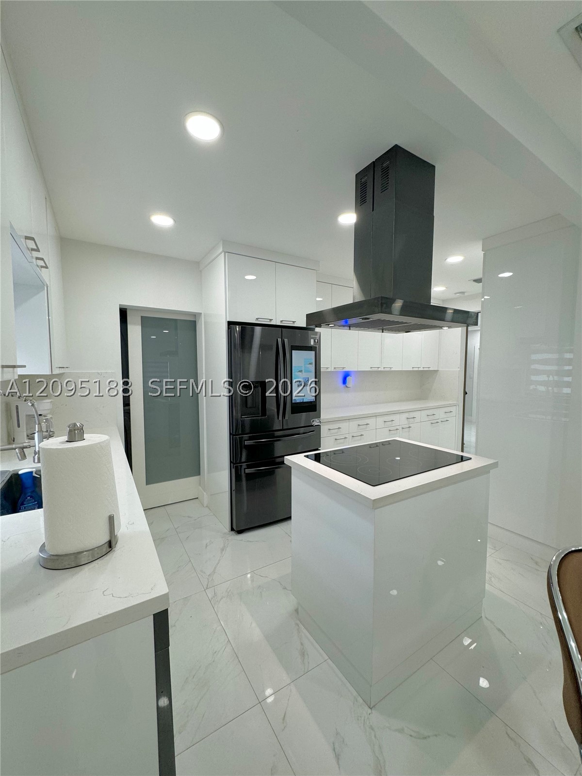 2121 SW 61st Ave, Miami FL 33155