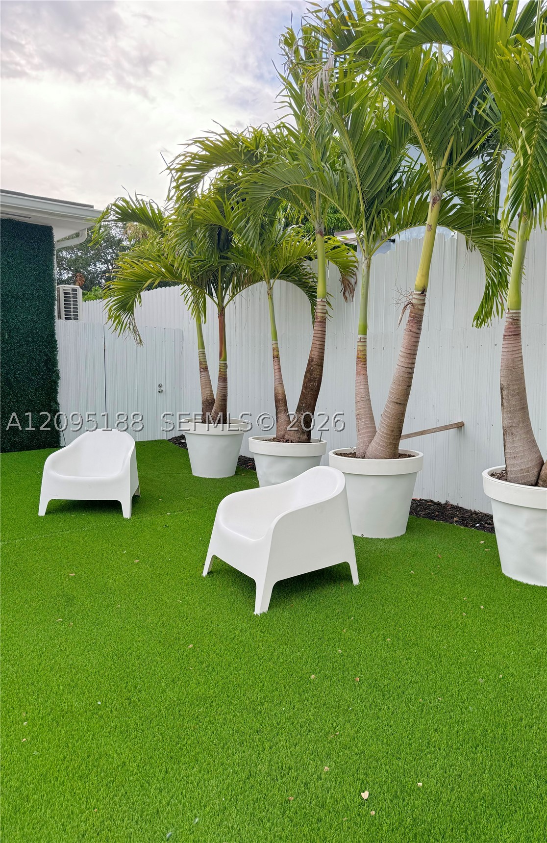 2121 SW 61st Ave, Miami FL 33155