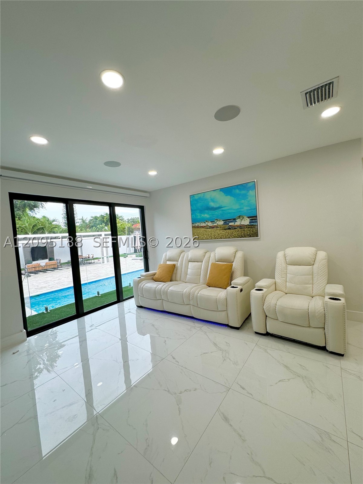 2121 SW 61st Ave, Miami FL 33155