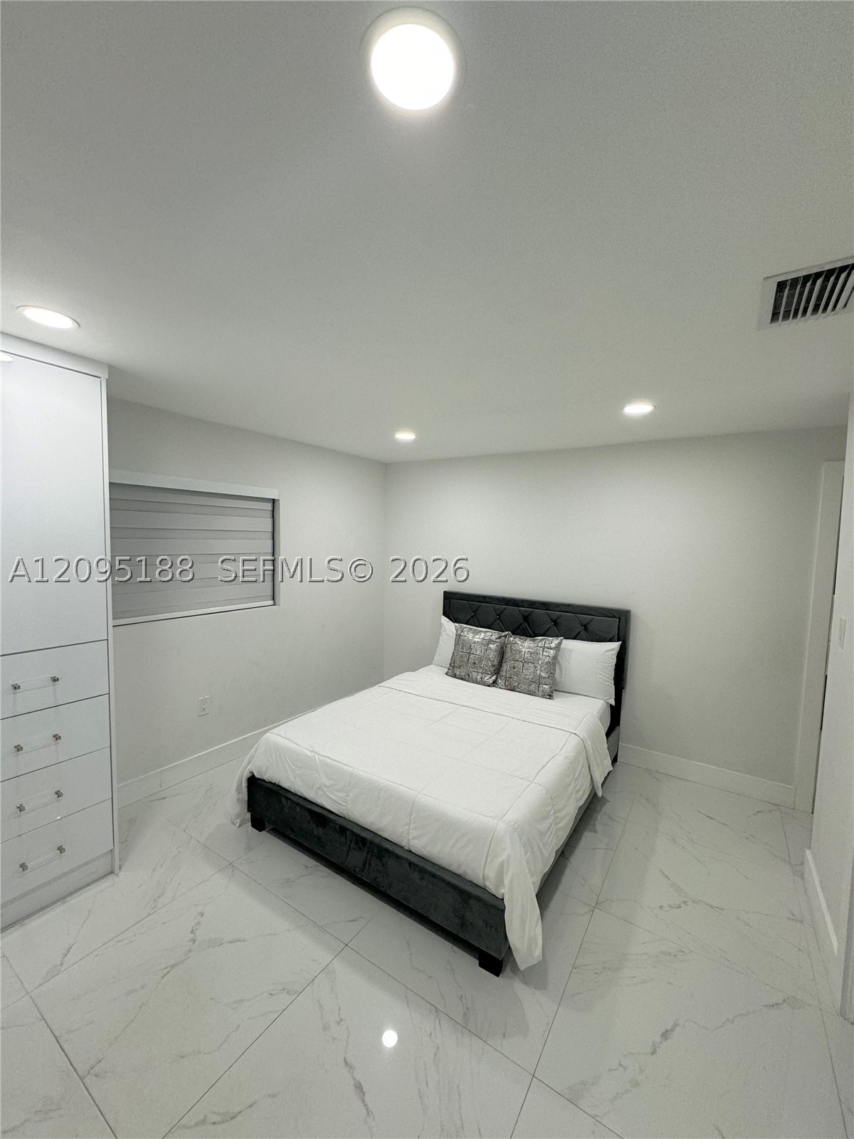 2121 SW 61st Ave, Miami FL 33155