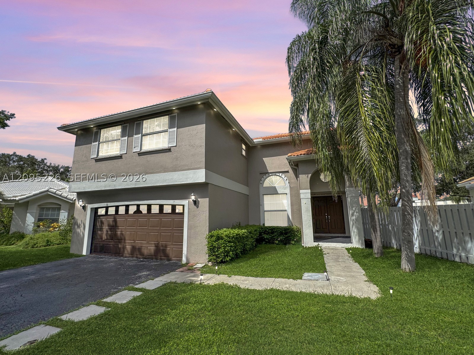 1015 NW 125th Ter, Sunrise FL 33323