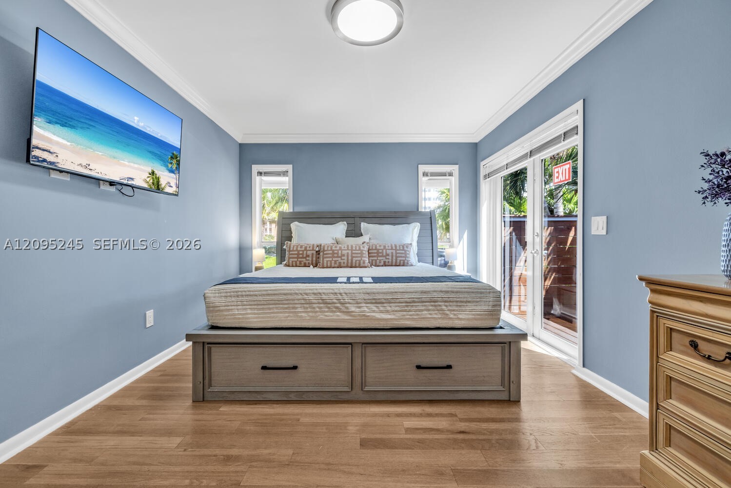 328 Missouri St, Hollywood FL 33019