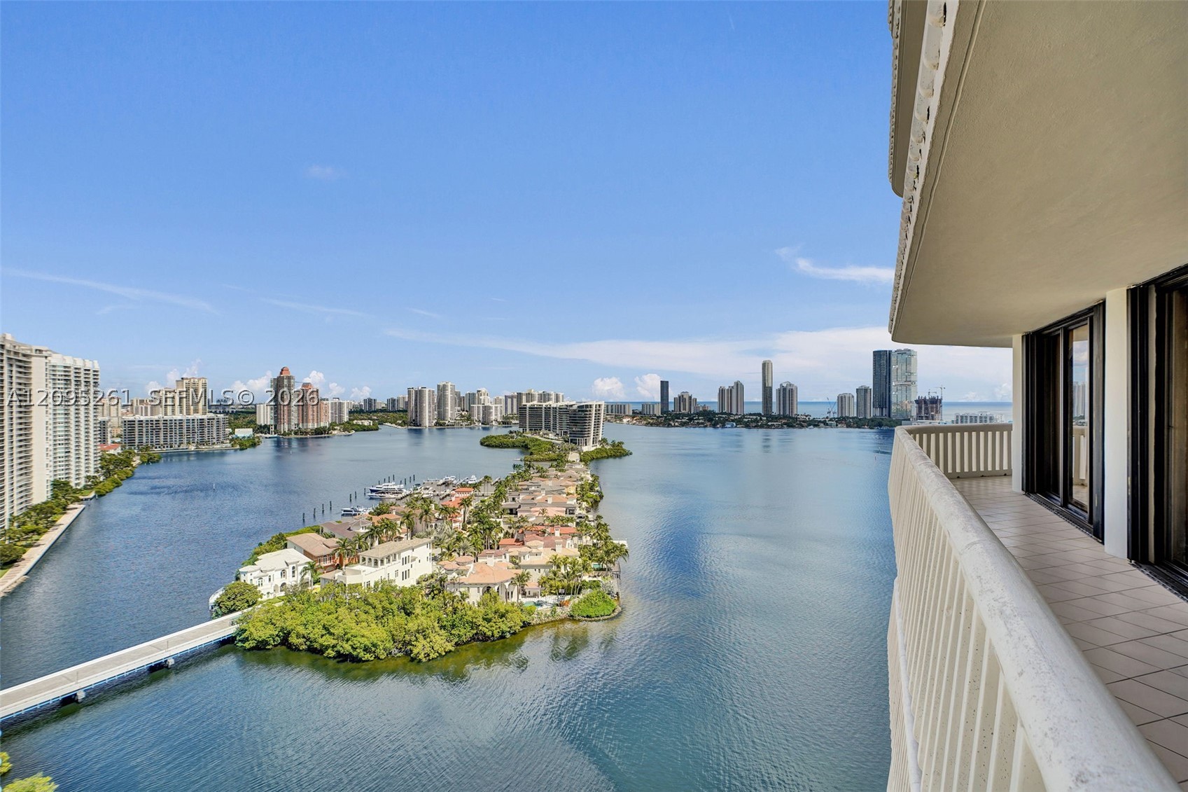 3000 ISLAND BL #2304, Aventura FL 33160