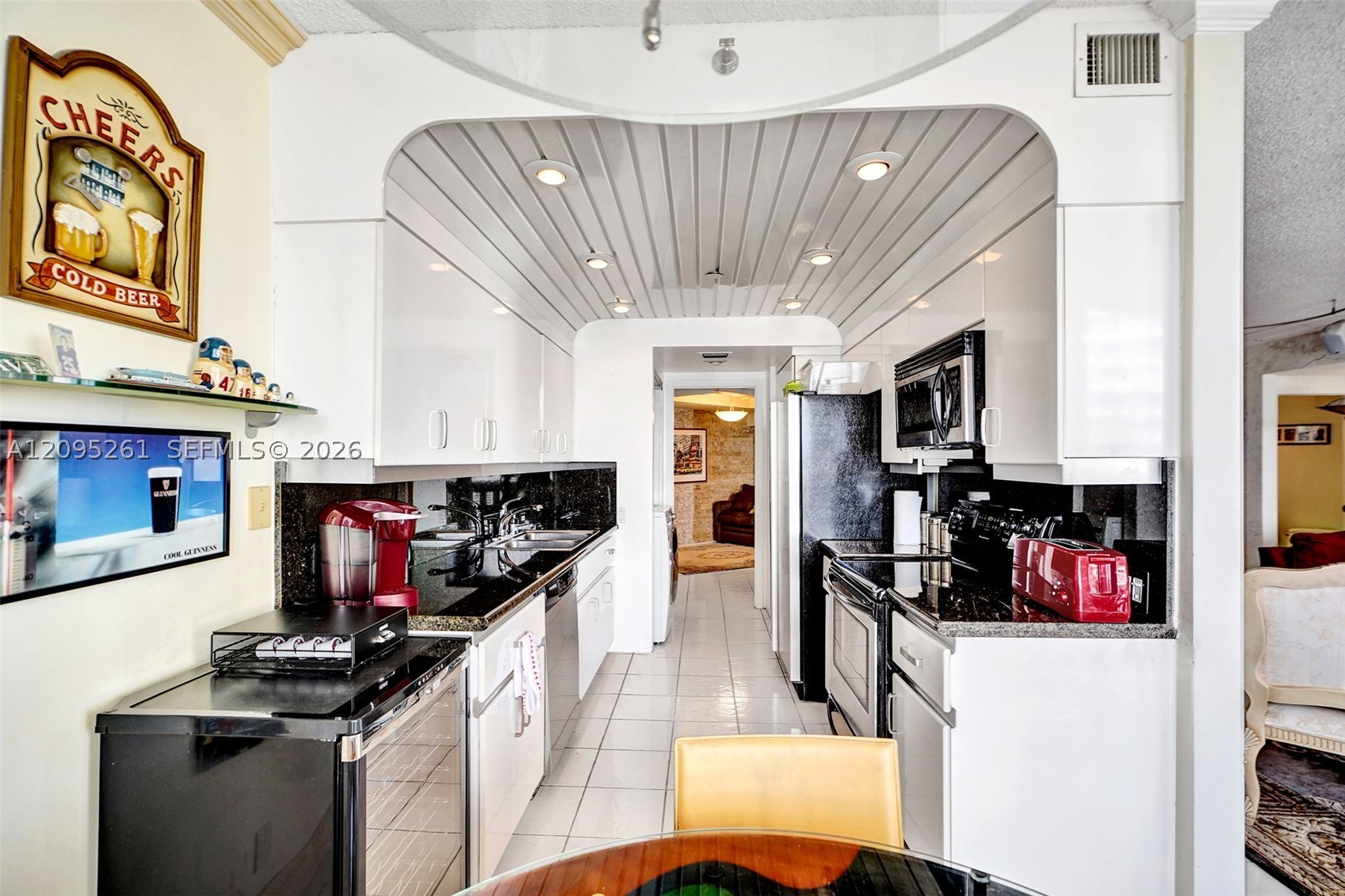 3000 ISLAND BL #2304, Aventura FL 33160