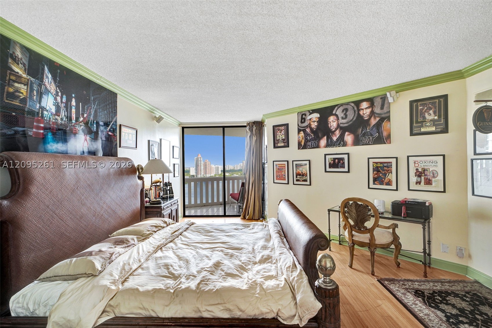 3000 ISLAND BL #2304, Aventura FL 33160