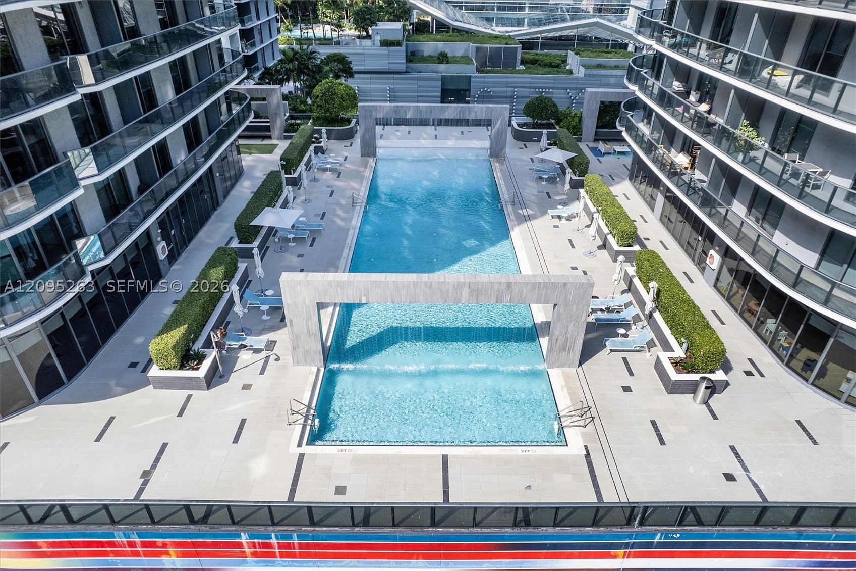 45 SW 9th St #1005, Miami FL 33130