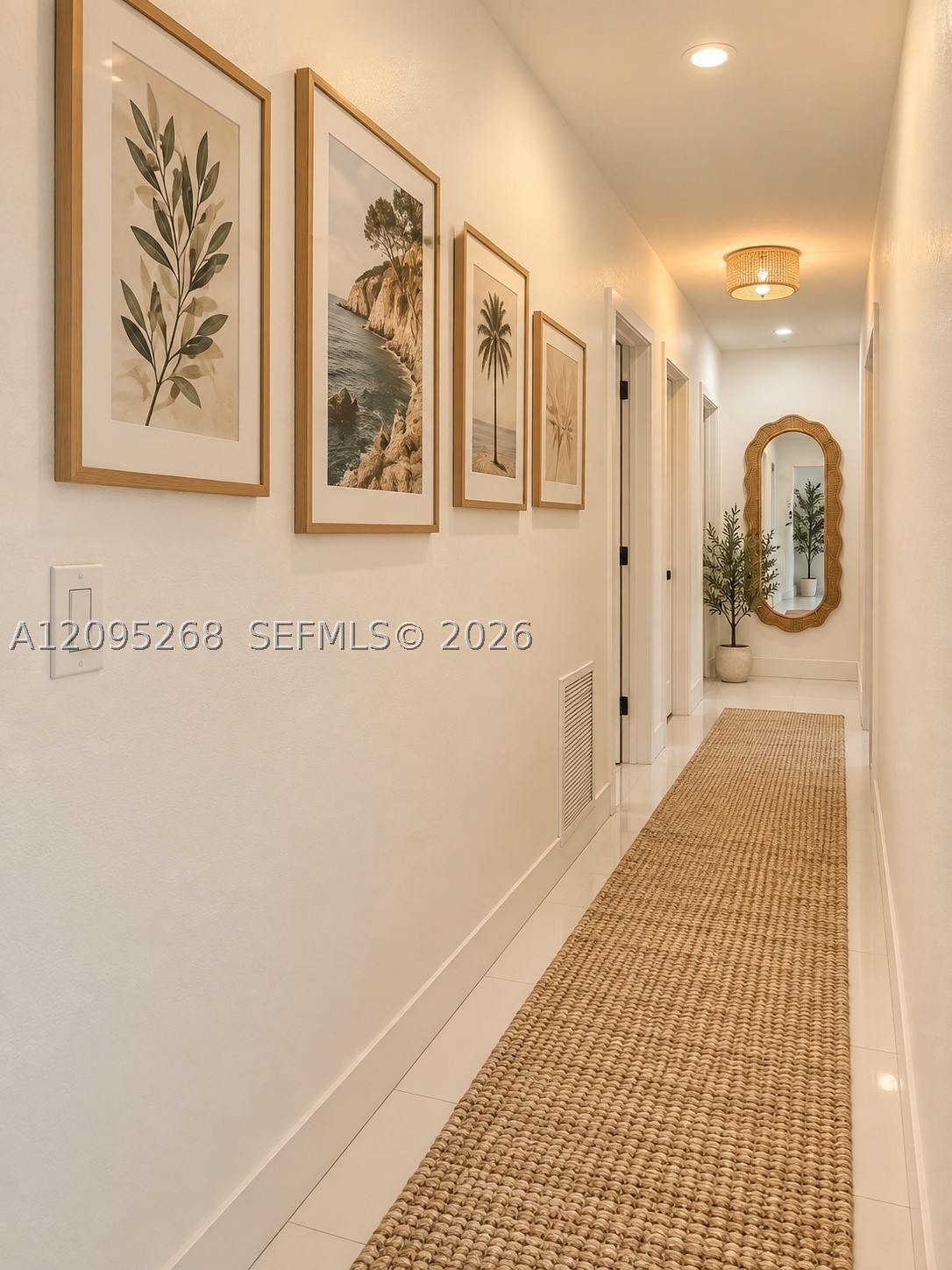 916 NE 10th St, Hallandale Beach FL 33009