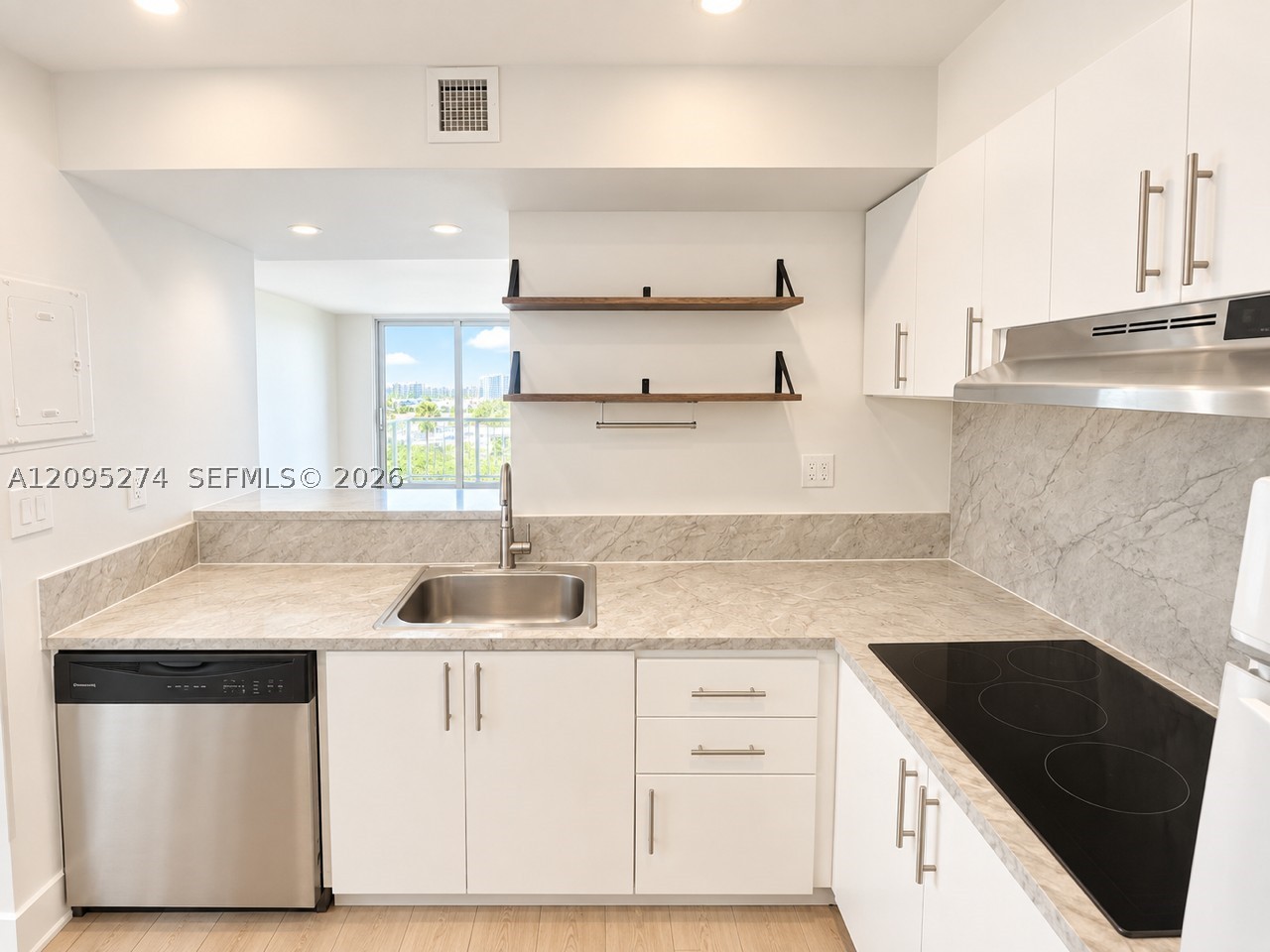 1000 West Ave #608, Miami Beach FL 33139