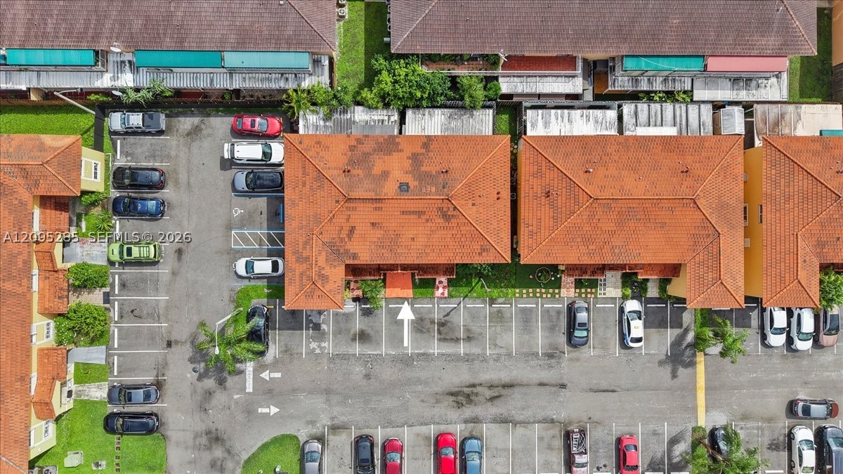 3554 W 80th St #202, Hialeah FL 33018