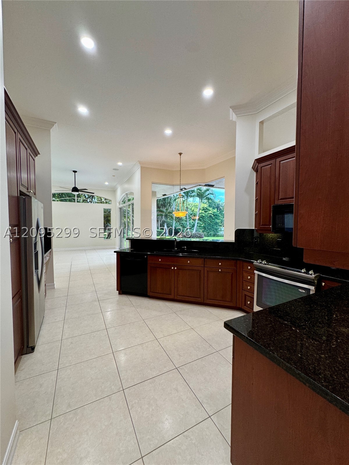 11051 Canary Island Ct #11051, Plantation FL 33324