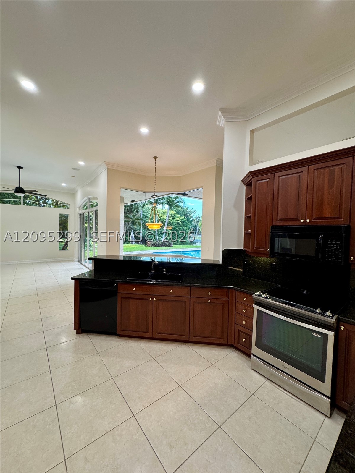 11051 Canary Island Ct #11051, Plantation FL 33324