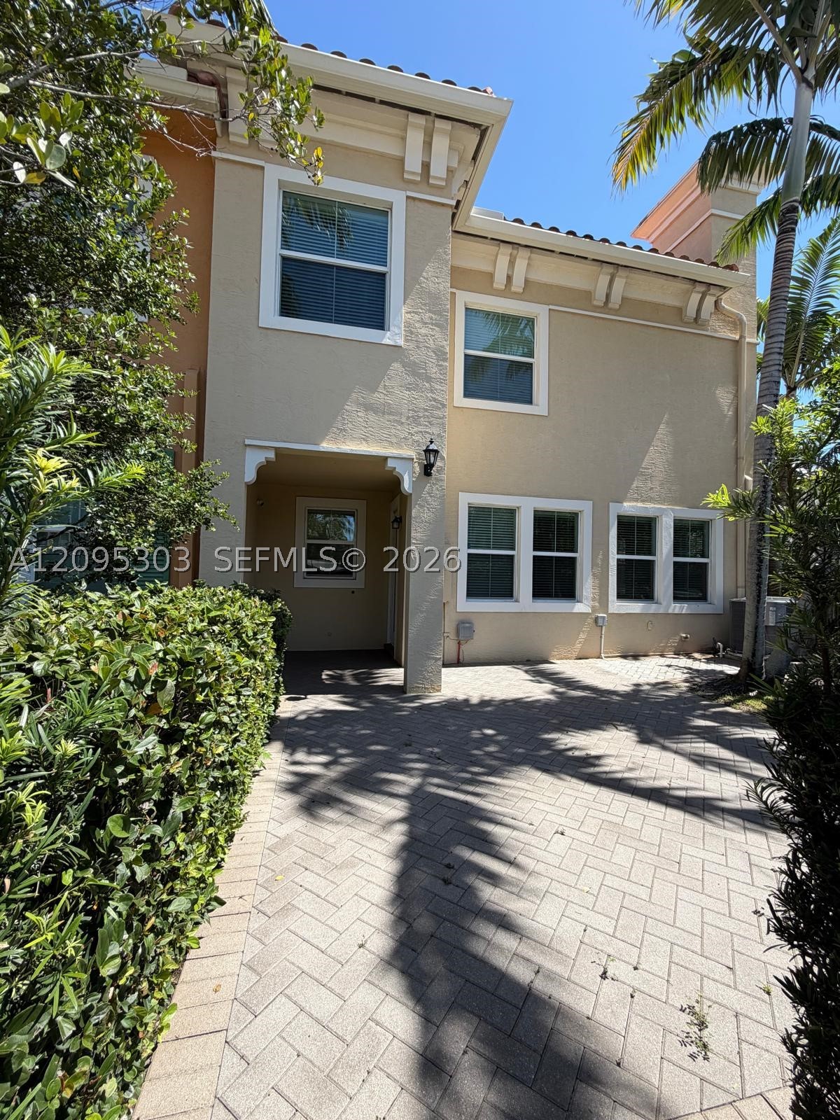 2979 NW 124th Way, Sunrise FL 33323