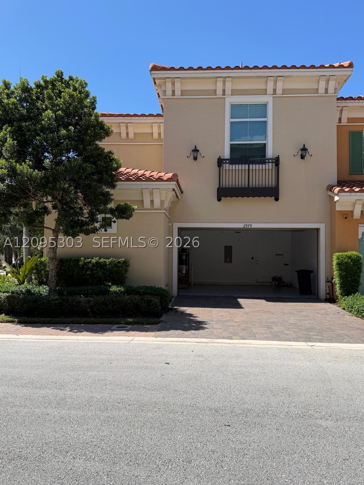 2979 NW 124th Way, Sunrise FL 33323