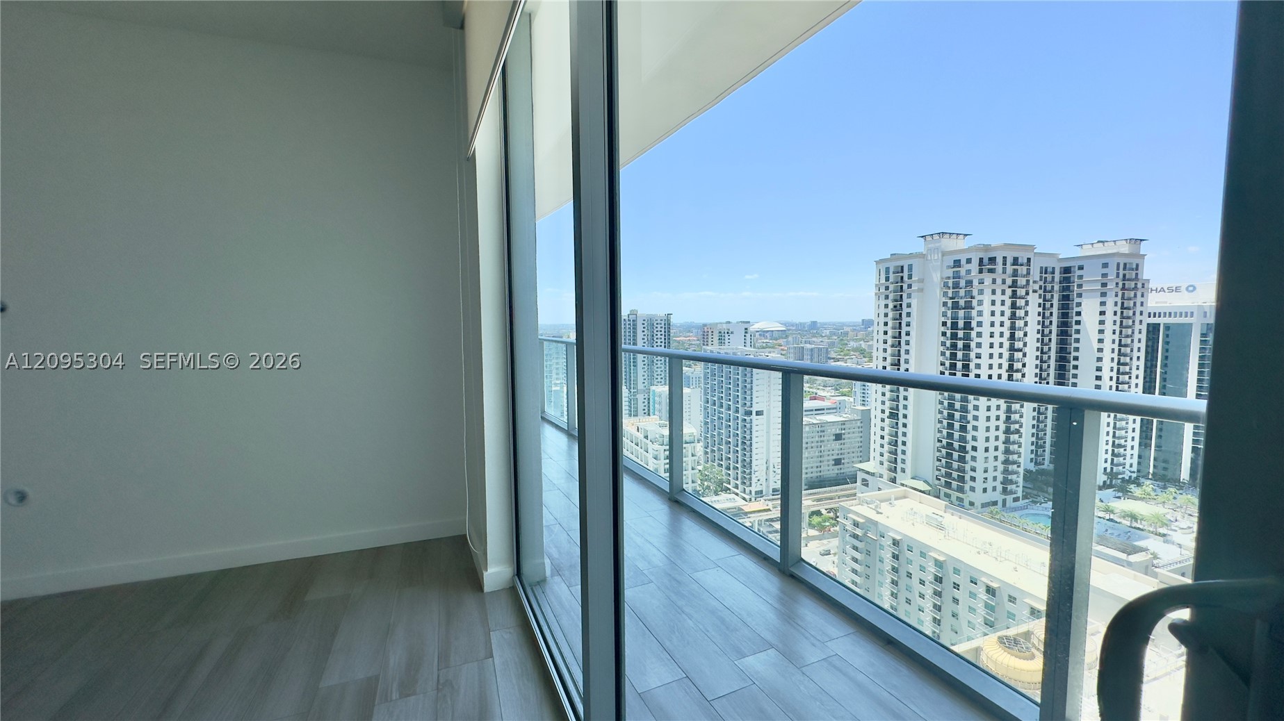Miami FL 33130 - A12095304