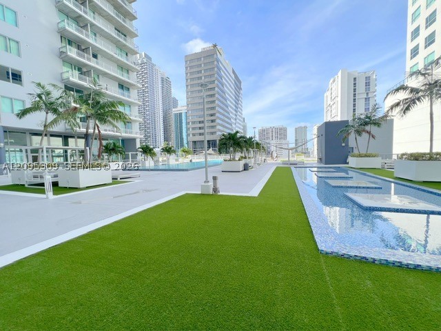690 SW 1st Ct #305, Miami FL 33130