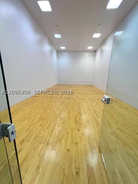690 SW 1st Ct #305, Miami FL 33130