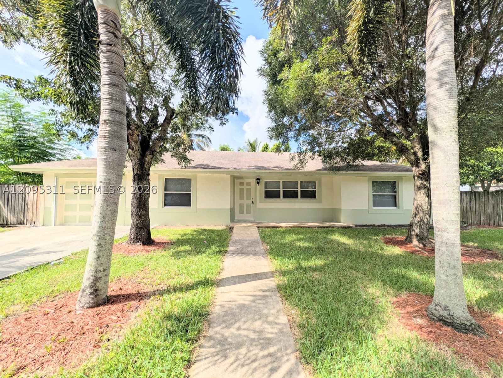 Florida City FL 33034 - A12095311