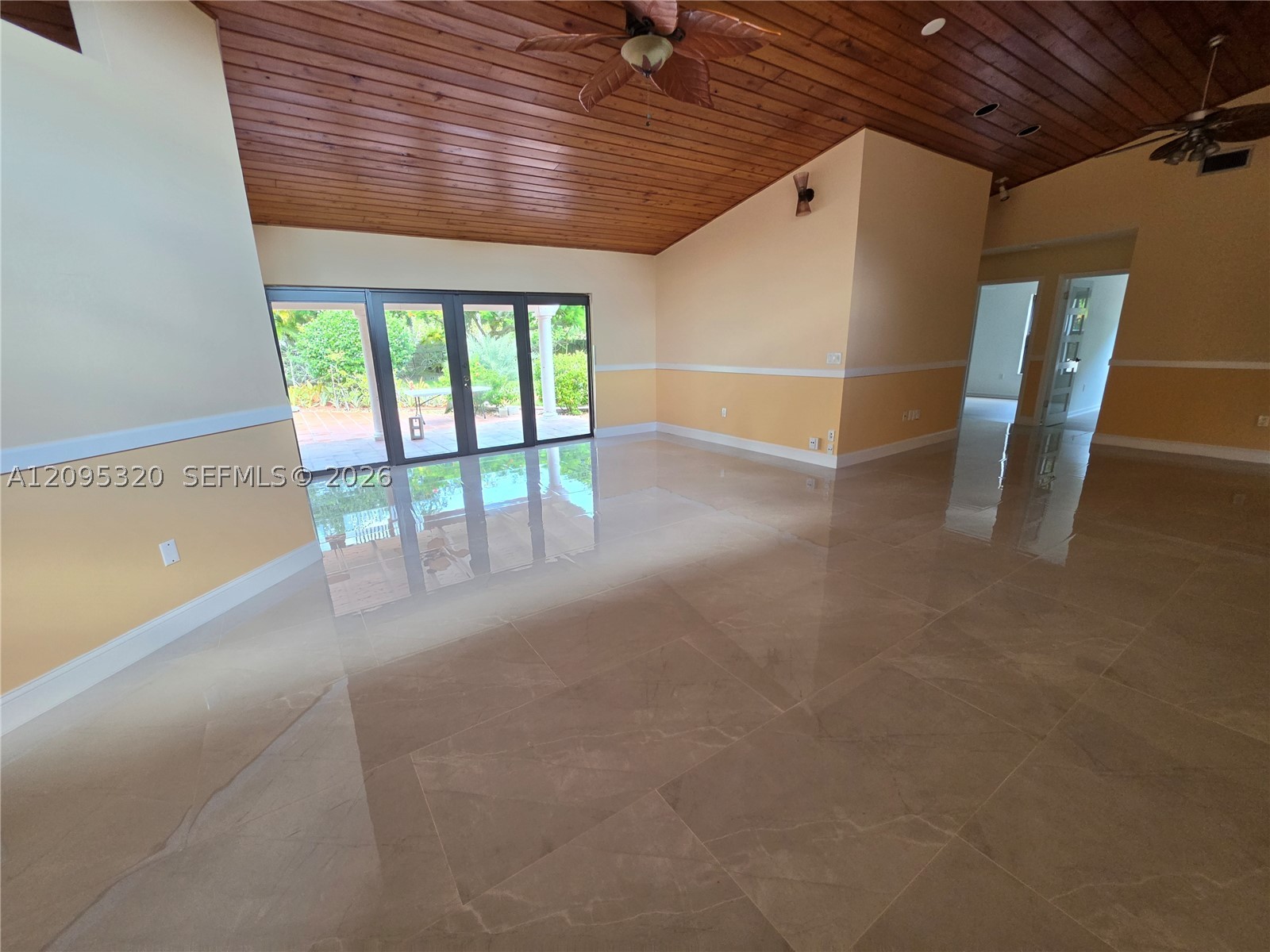 10204 SW 96th Ct, Miami FL 33176