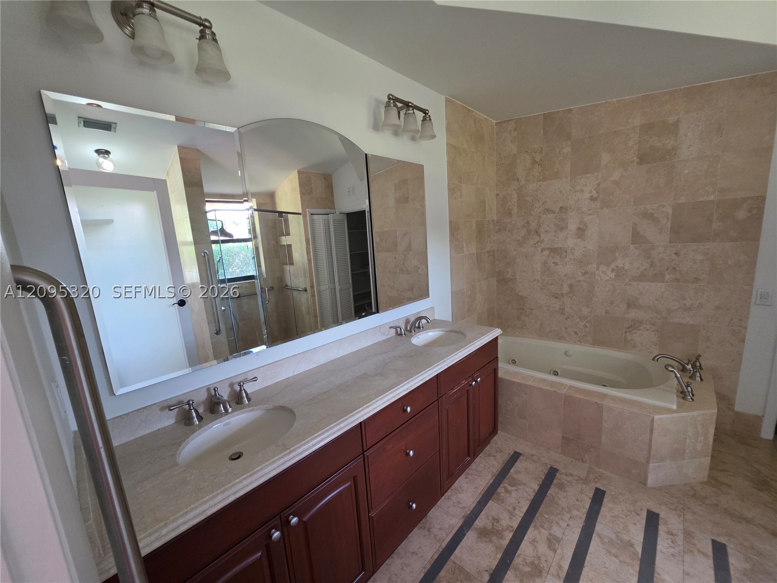 10204 SW 96th Ct, Miami FL 33176