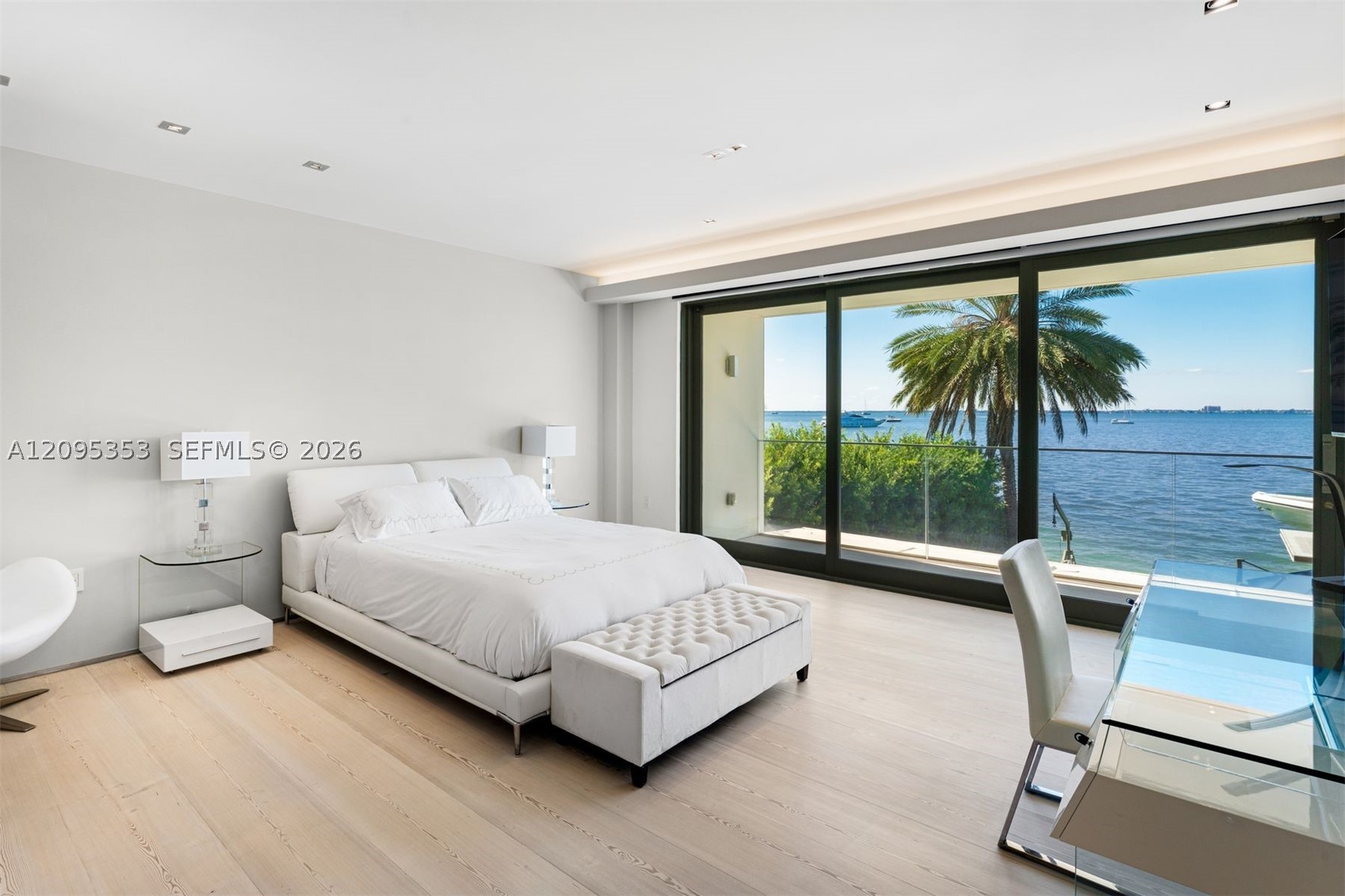 360 Harbor Dr, Key Biscayne FL 33149
