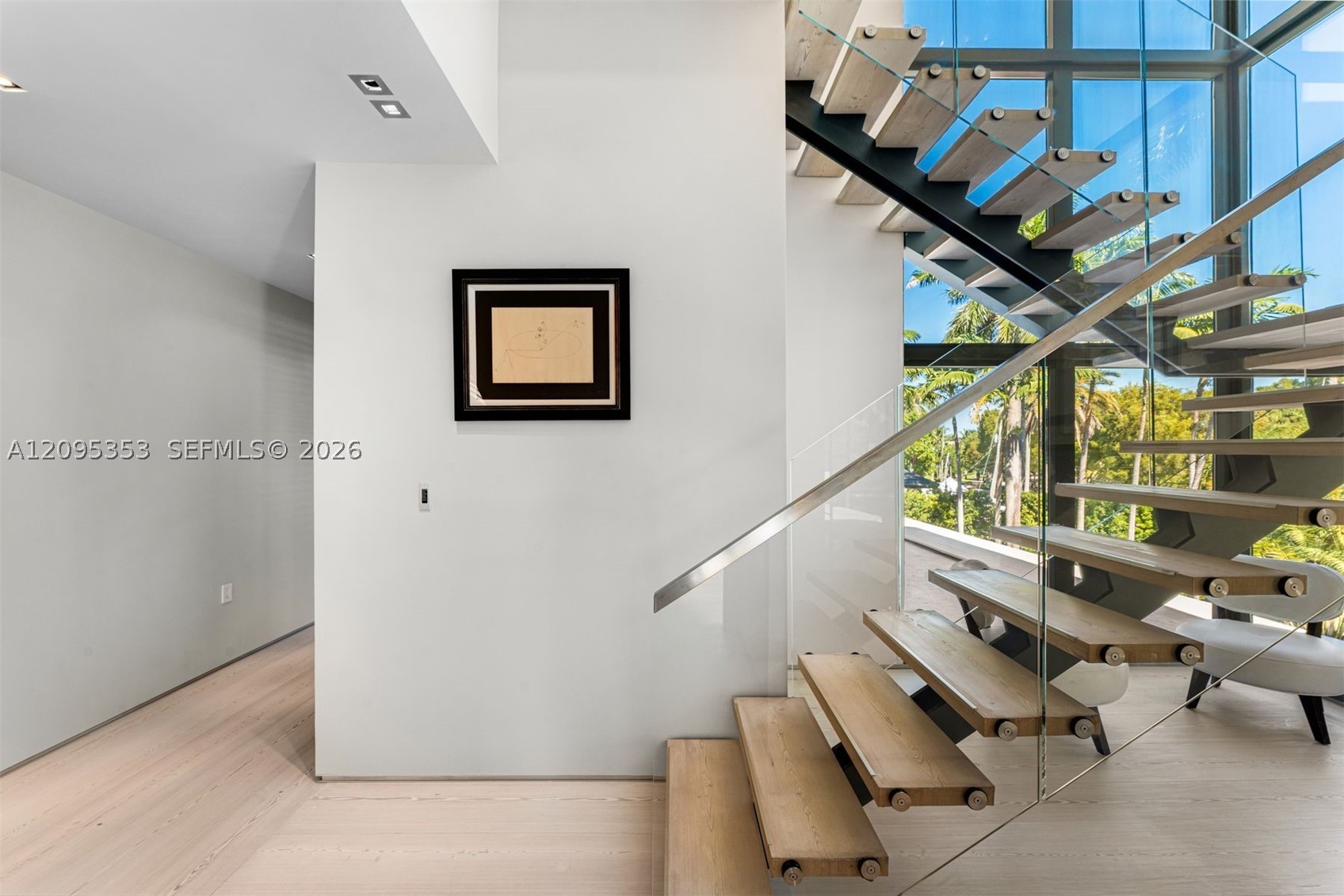 360 Harbor Dr, Key Biscayne FL 33149