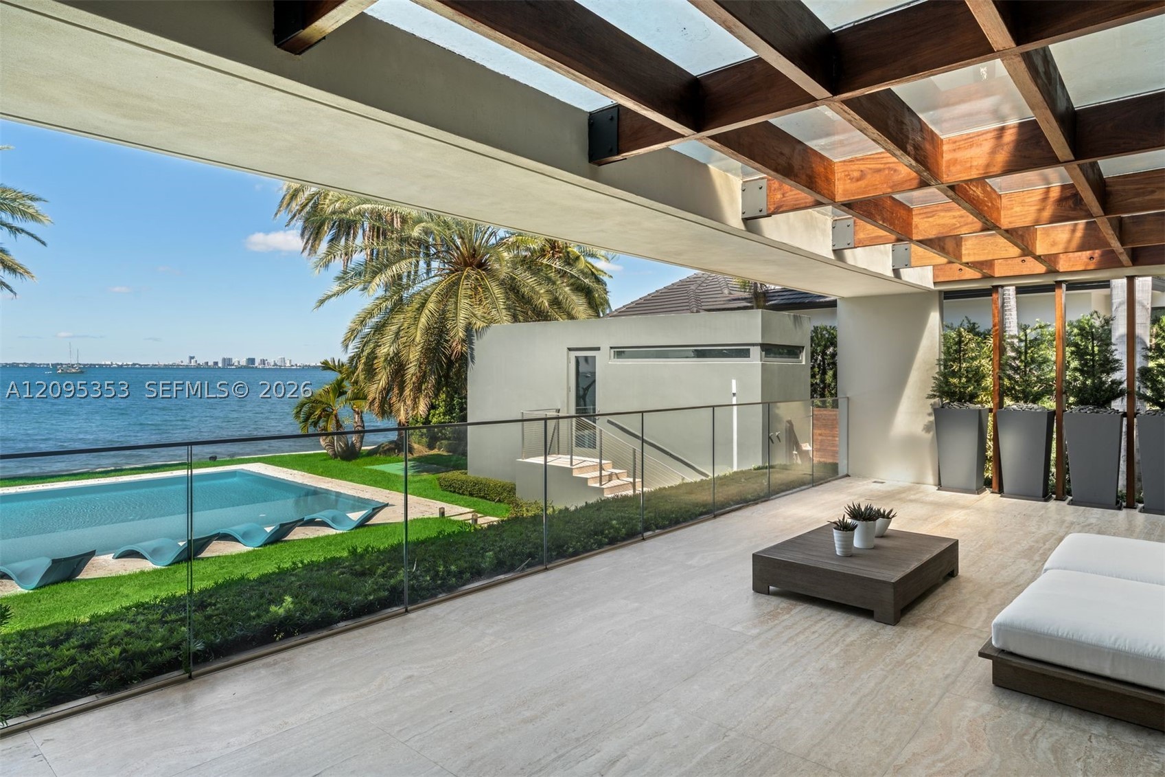 360 Harbor Dr, Key Biscayne FL 33149