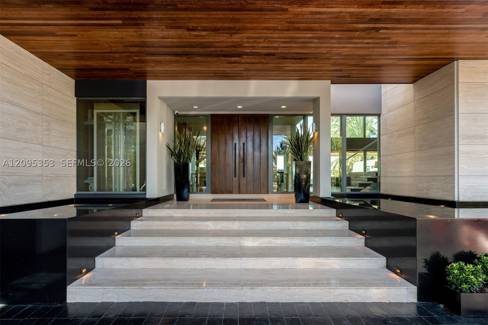 360 Harbor Dr, Key Biscayne FL 33149
