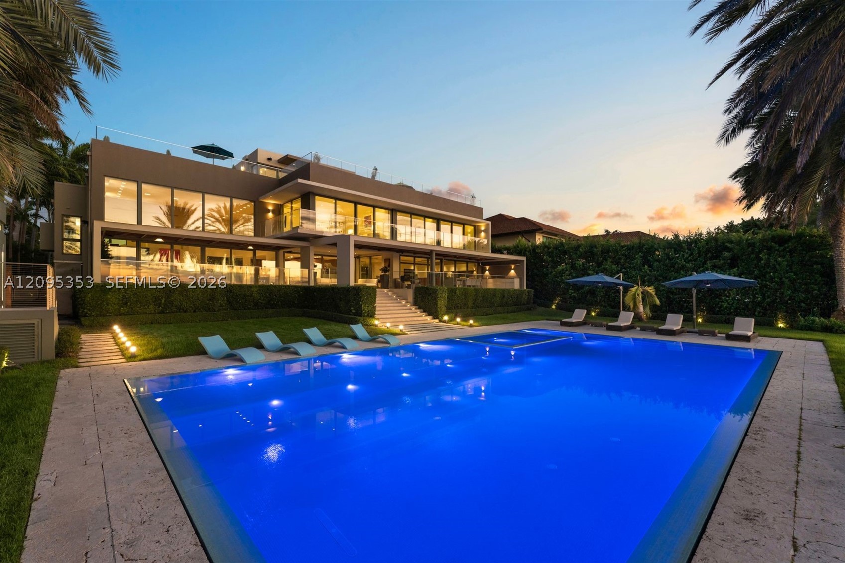 360 Harbor Dr, Key Biscayne FL 33149