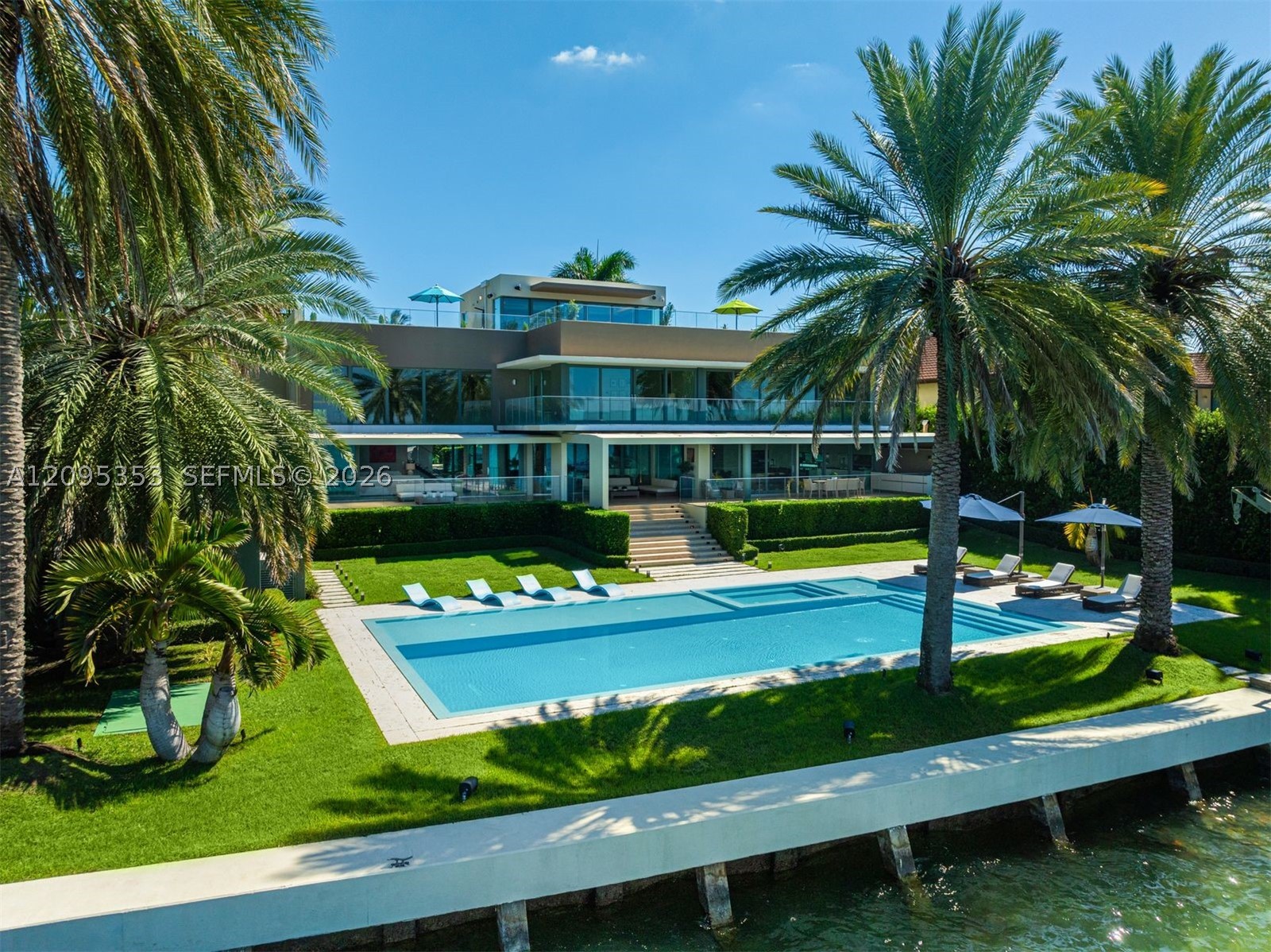 360 Harbor Dr, Key Biscayne FL 33149