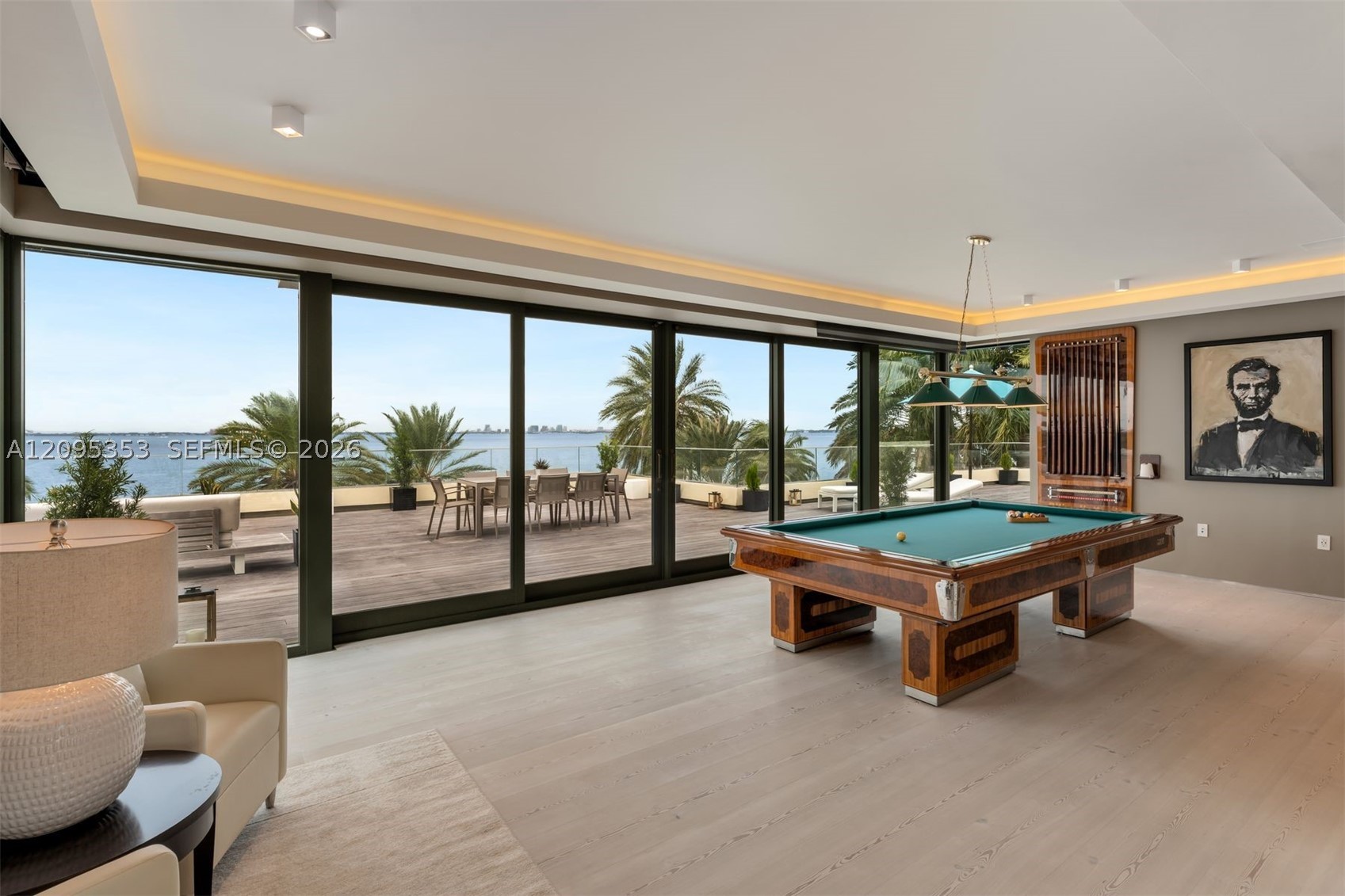 360 Harbor Dr, Key Biscayne FL 33149