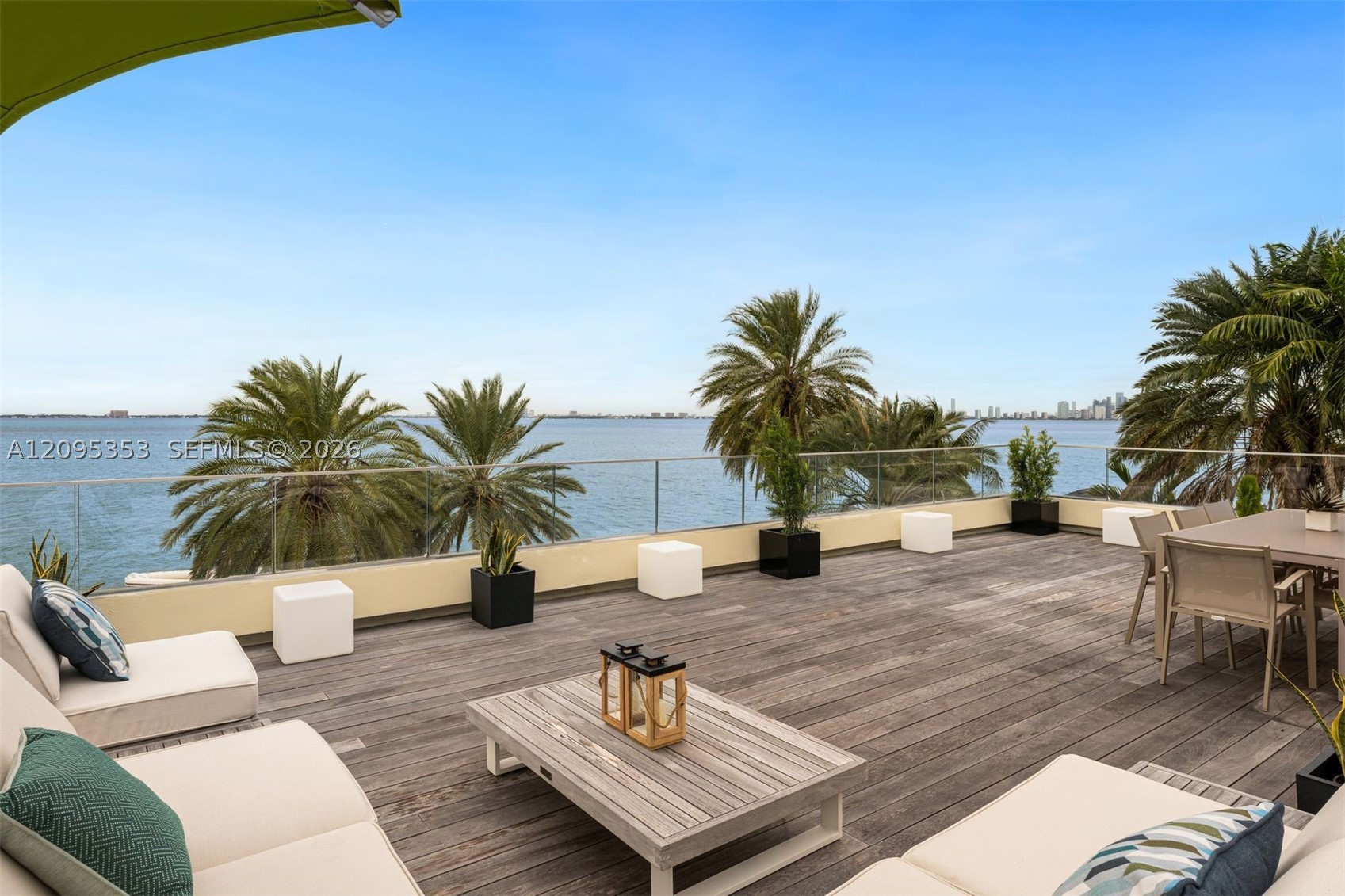 360 Harbor Dr, Key Biscayne FL 33149