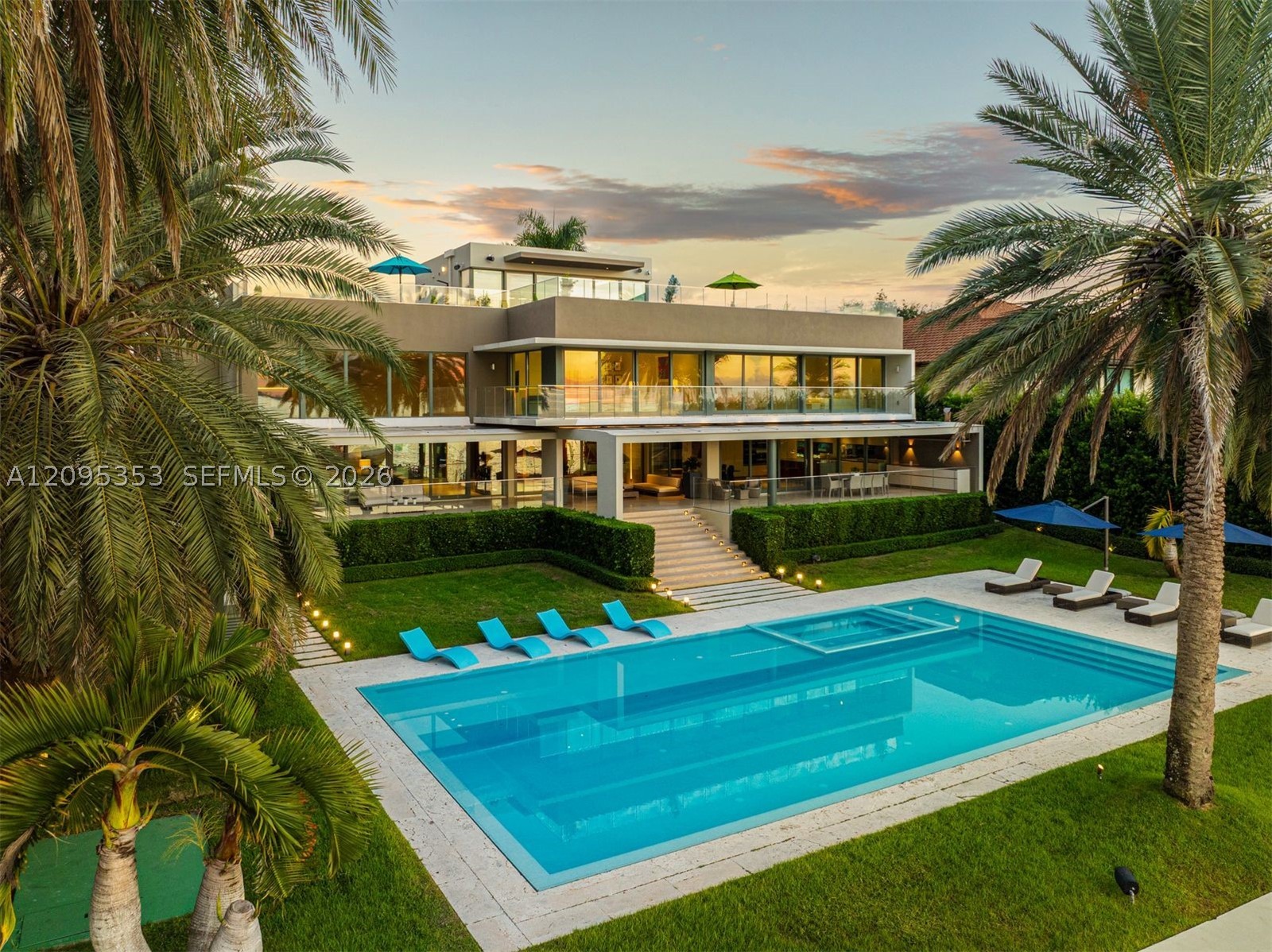 360 Harbor Dr, Key Biscayne FL 33149