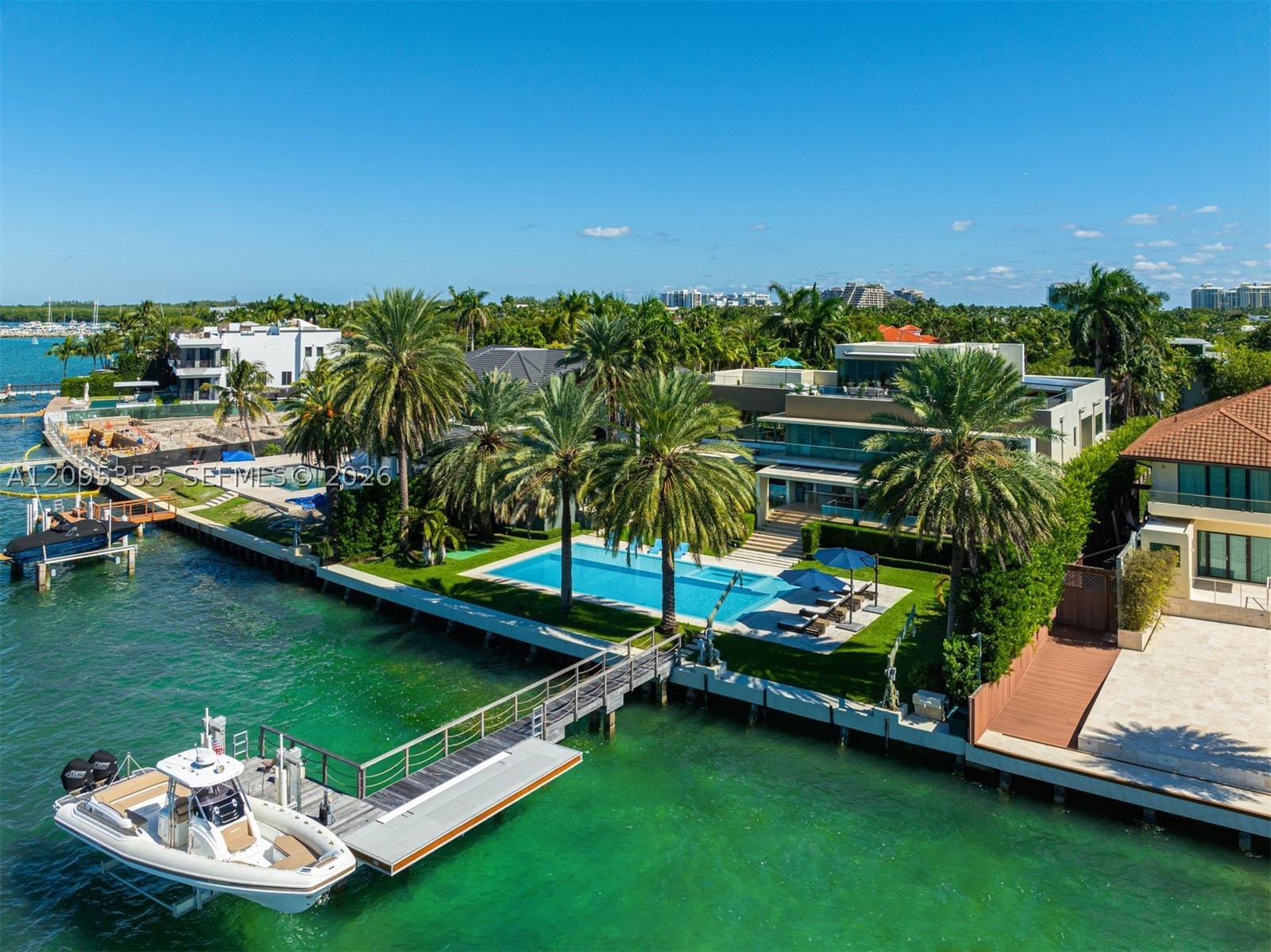 360 Harbor Dr, Key Biscayne FL 33149