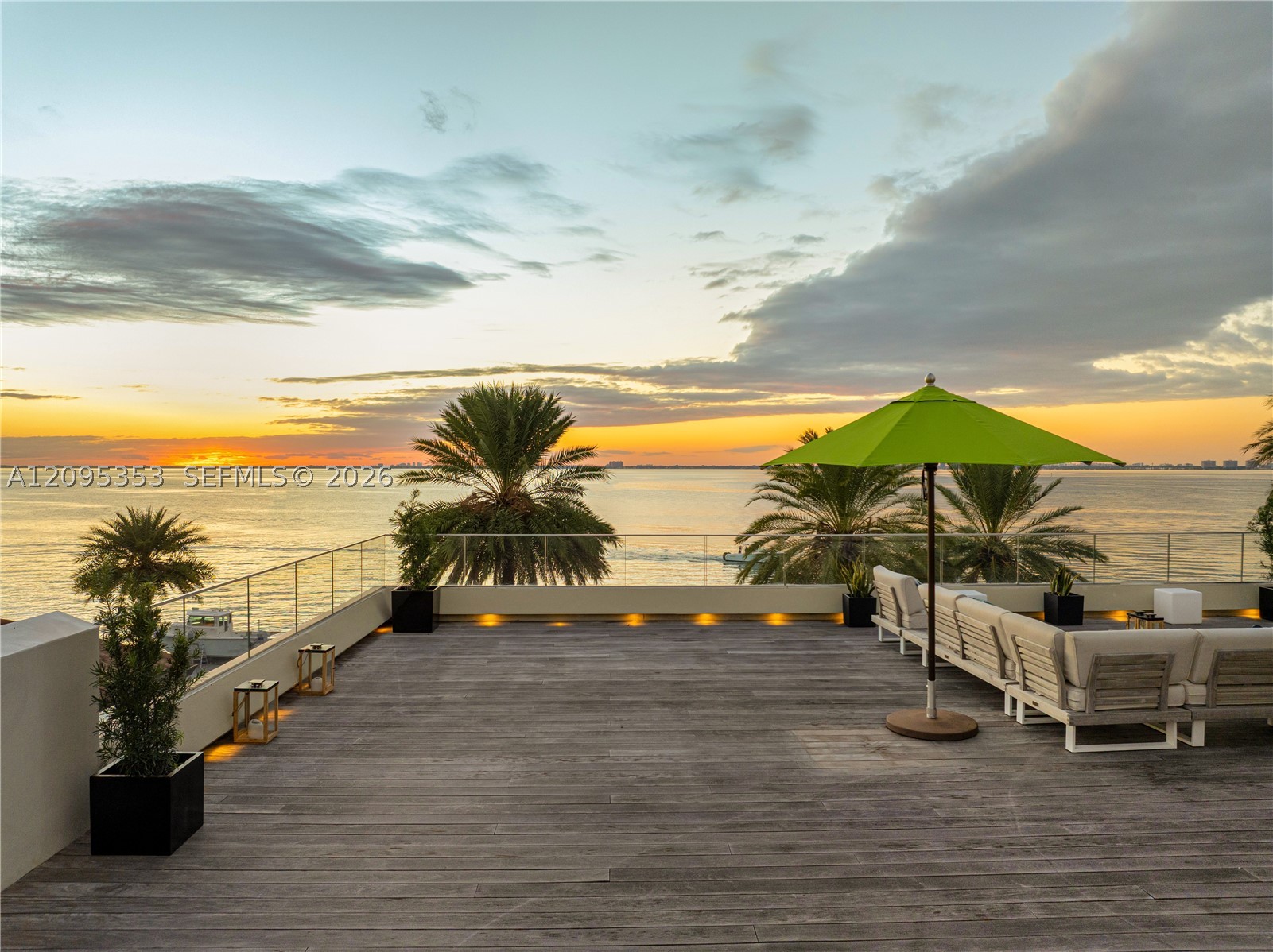 360 Harbor Dr, Key Biscayne FL 33149