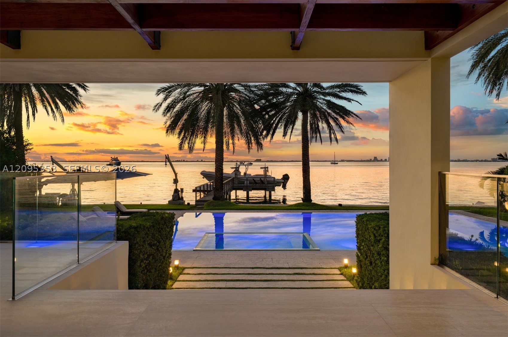 360 Harbor Dr, Key Biscayne FL 33149