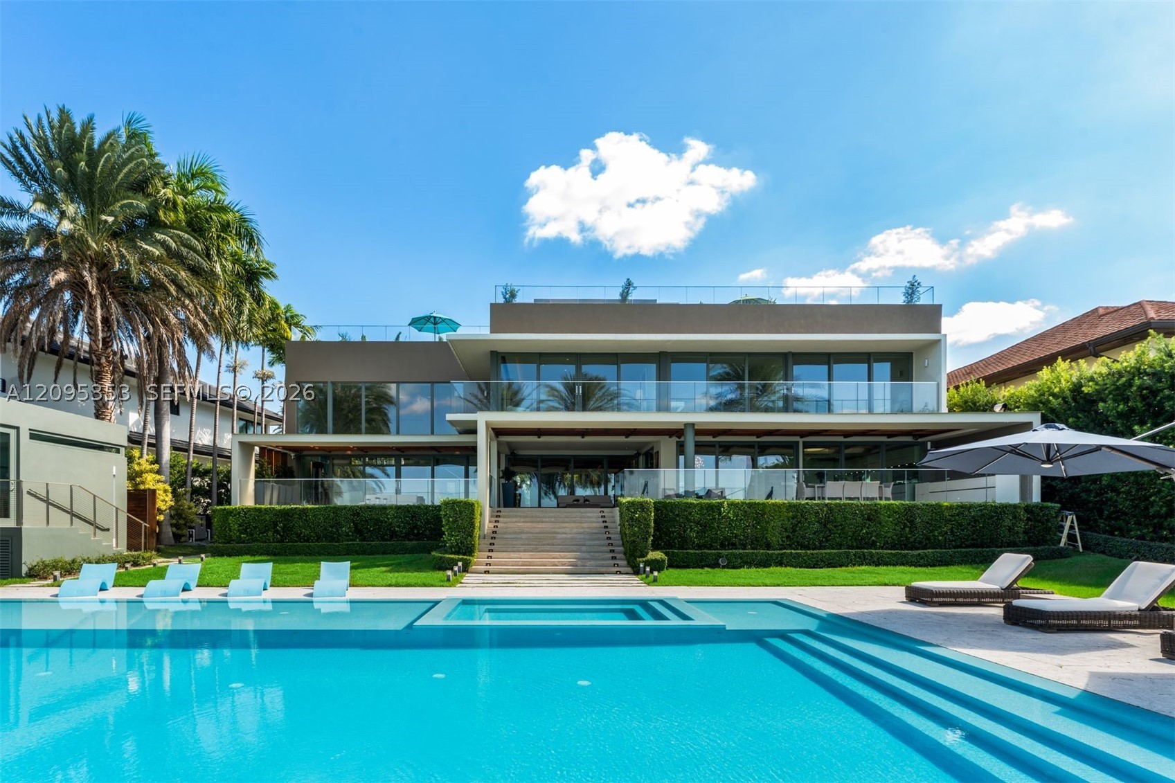 360 Harbor Dr, Key Biscayne FL 33149