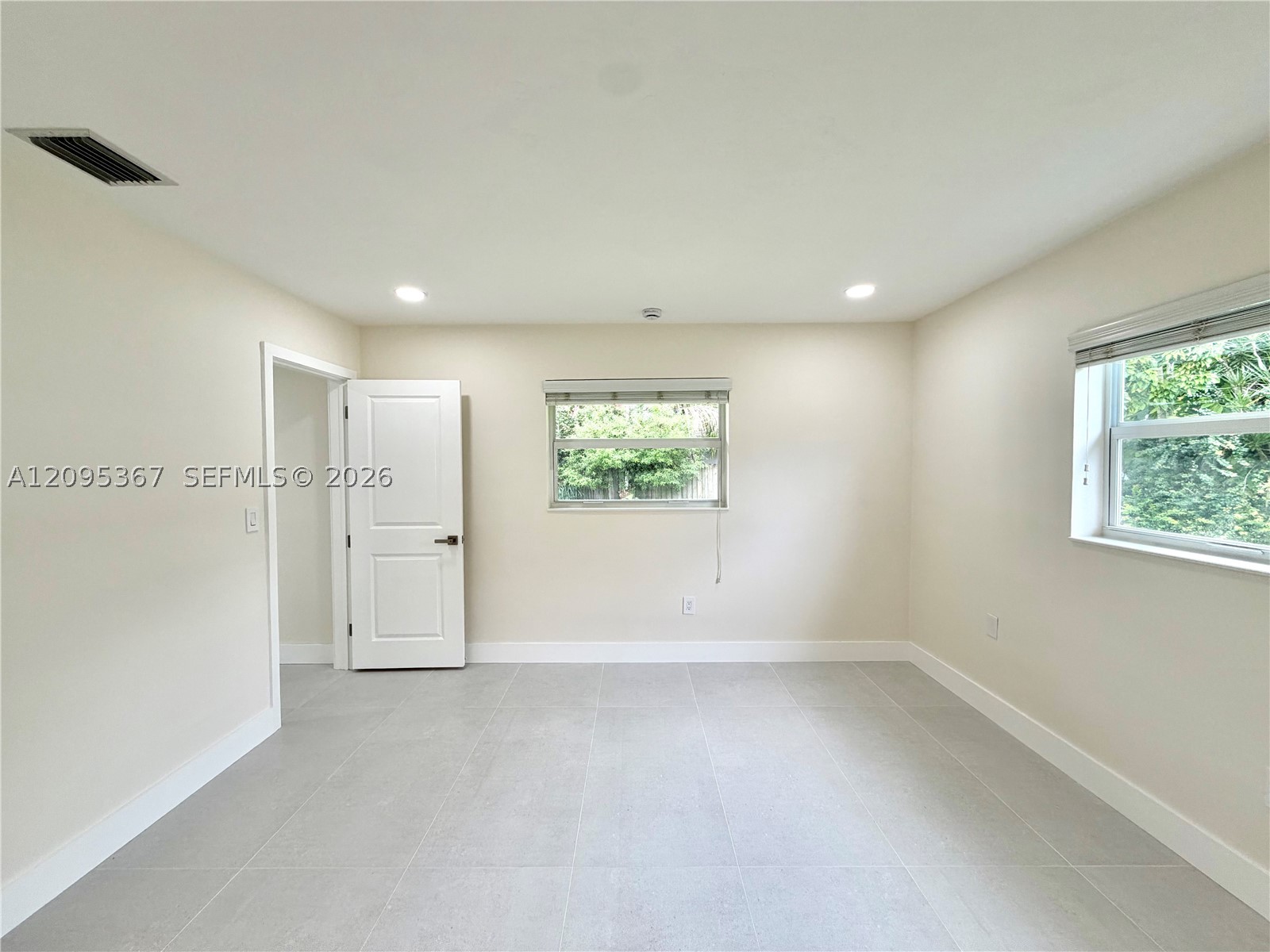 8820 SW 85th St, Miami FL 33173