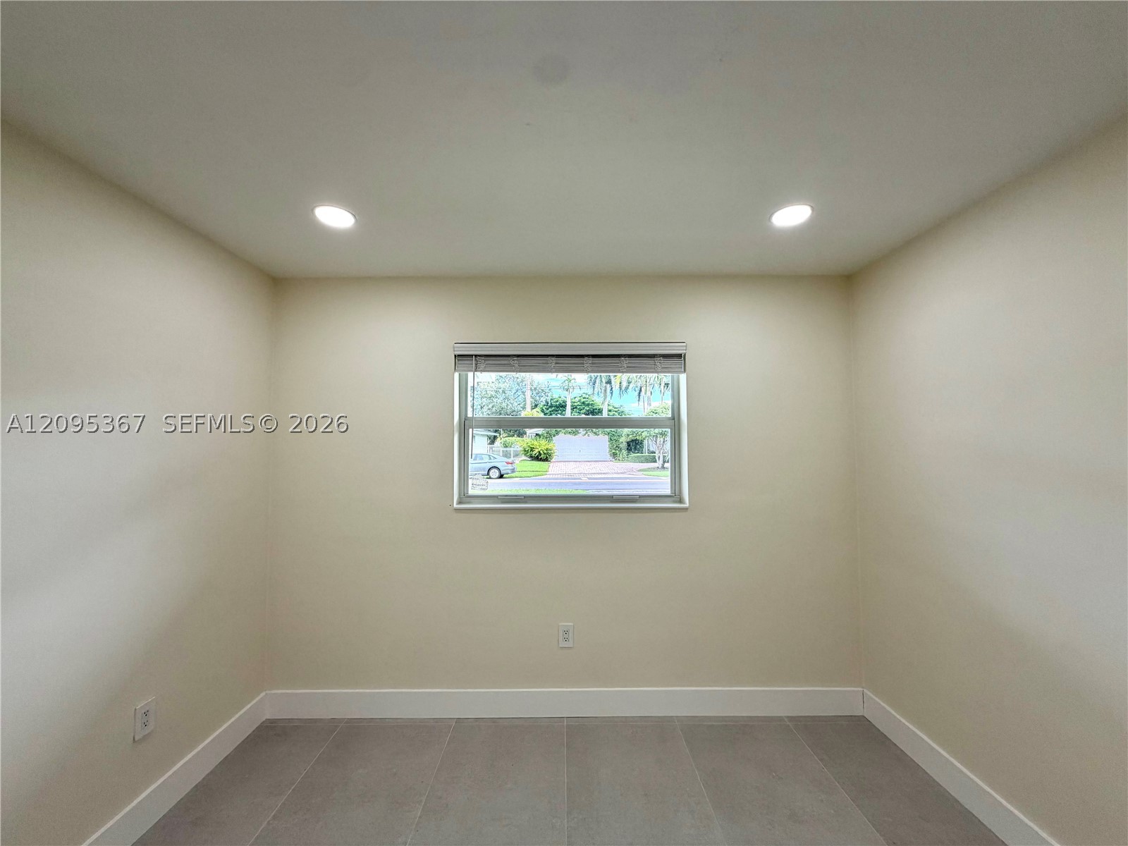 8820 SW 85th St, Miami FL 33173