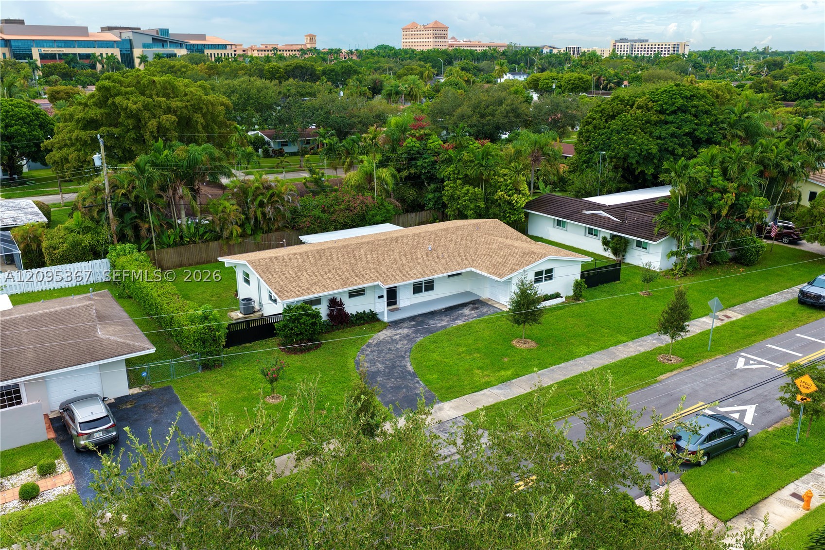 8820 SW 85th St, Miami FL 33173