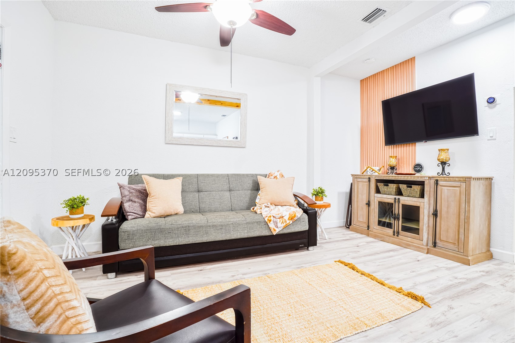 550 NW 43rd Pl, Miami FL 33126