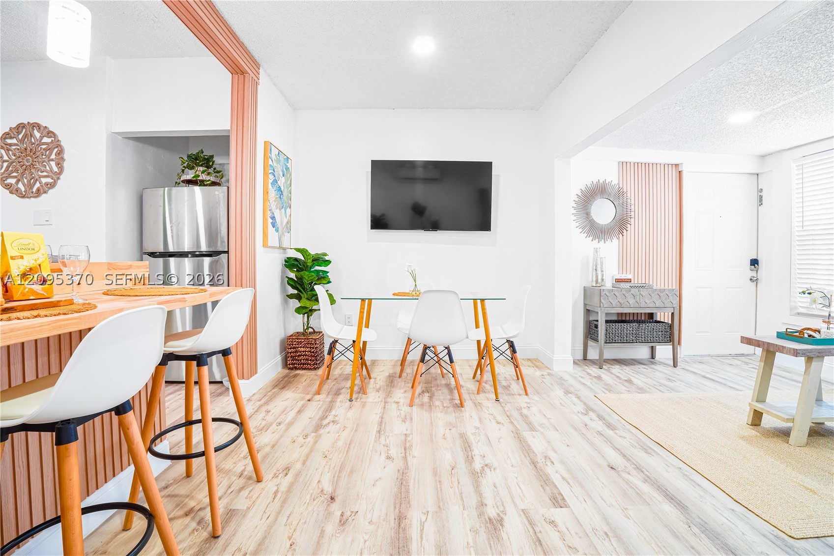 550 NW 43rd Pl, Miami FL 33126