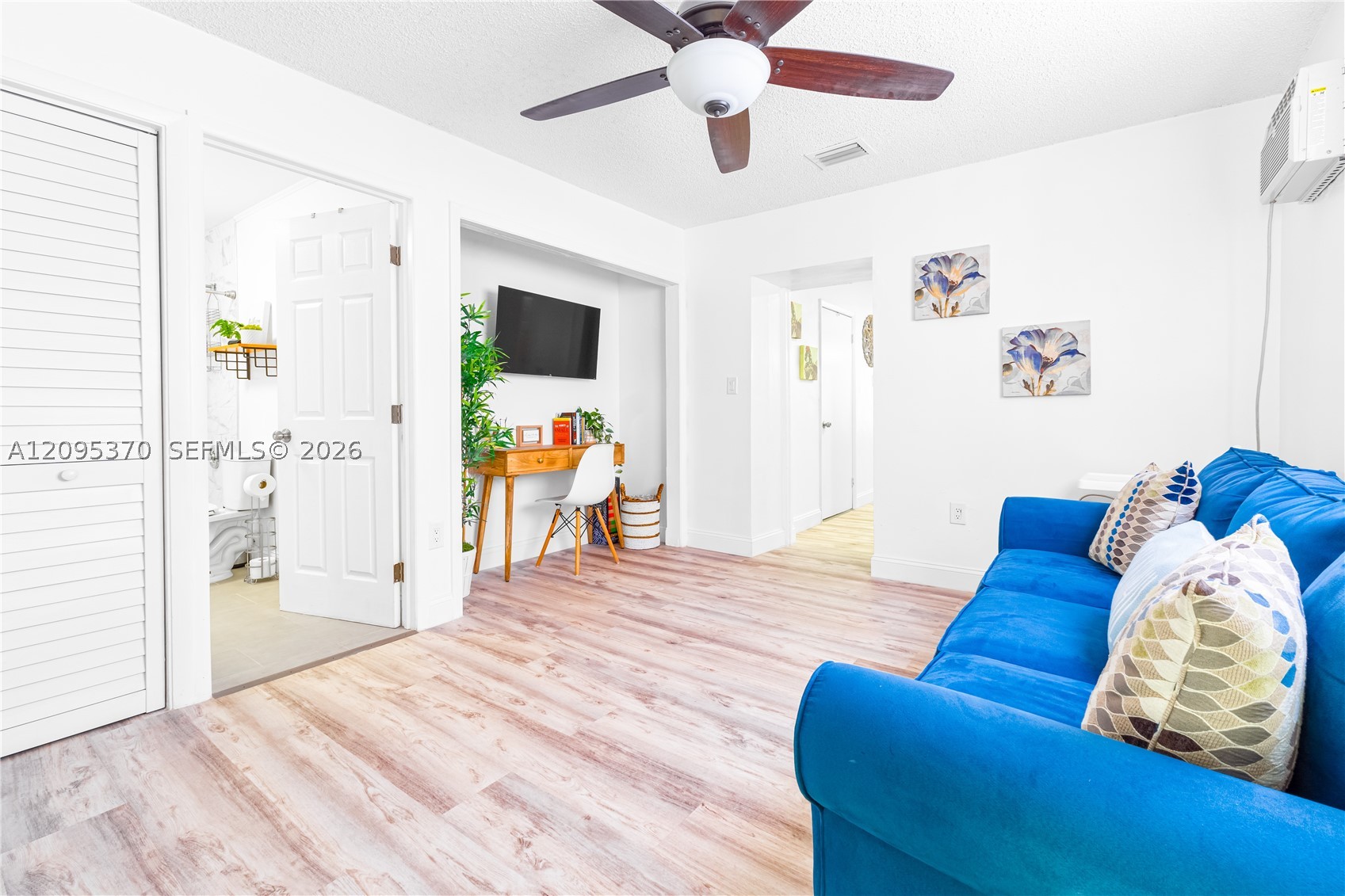 550 NW 43rd Pl, Miami FL 33126