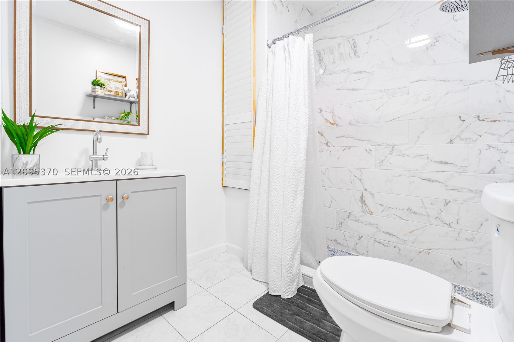 550 NW 43rd Pl, Miami FL 33126