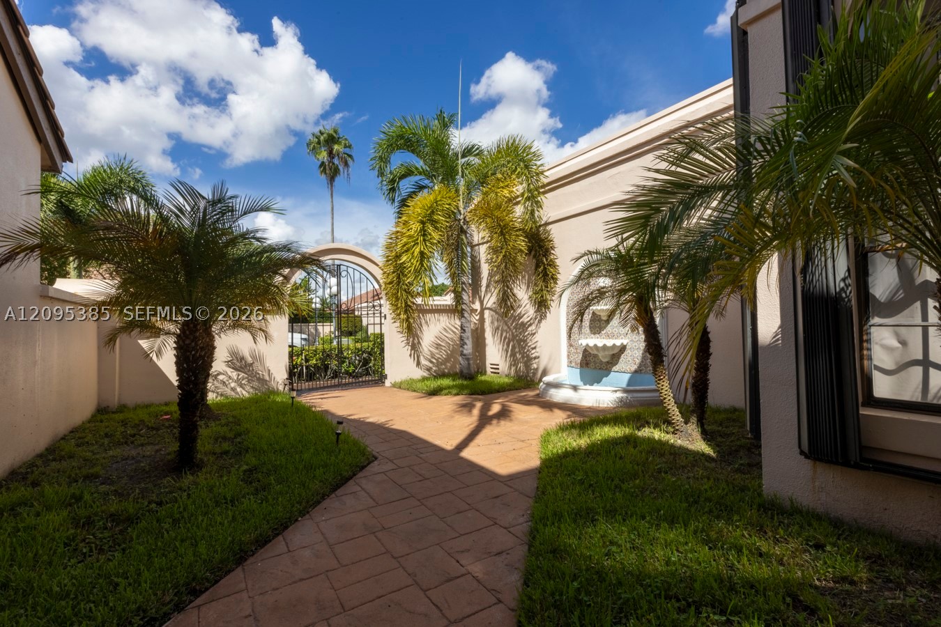 718 Deer Creek Via Verona, Deerfield Beach FL 33442