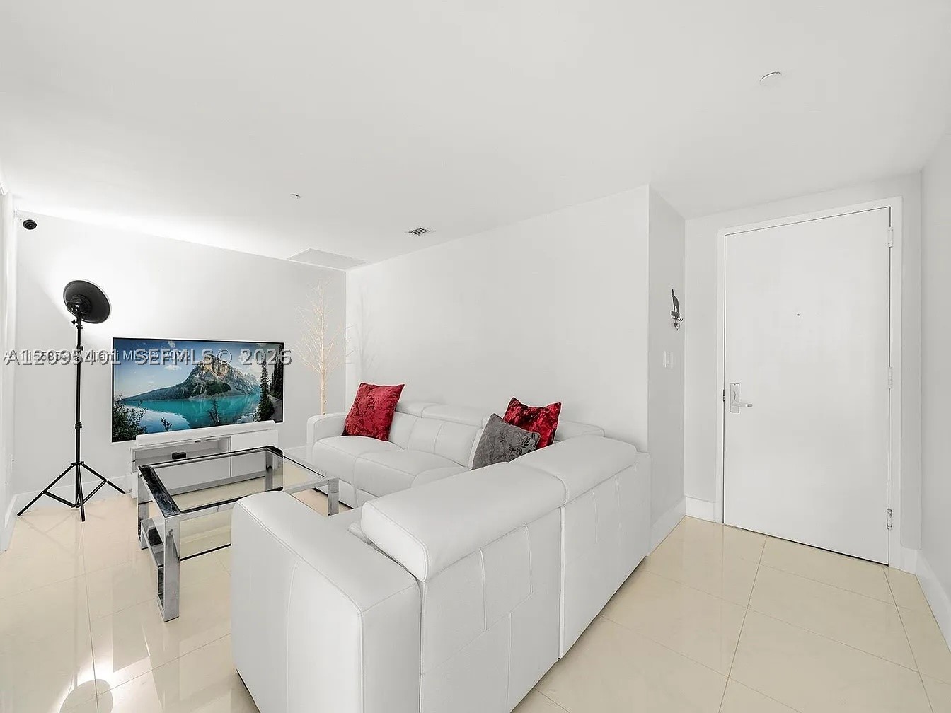 495 Brickell Ave #5505, Miami FL 33131