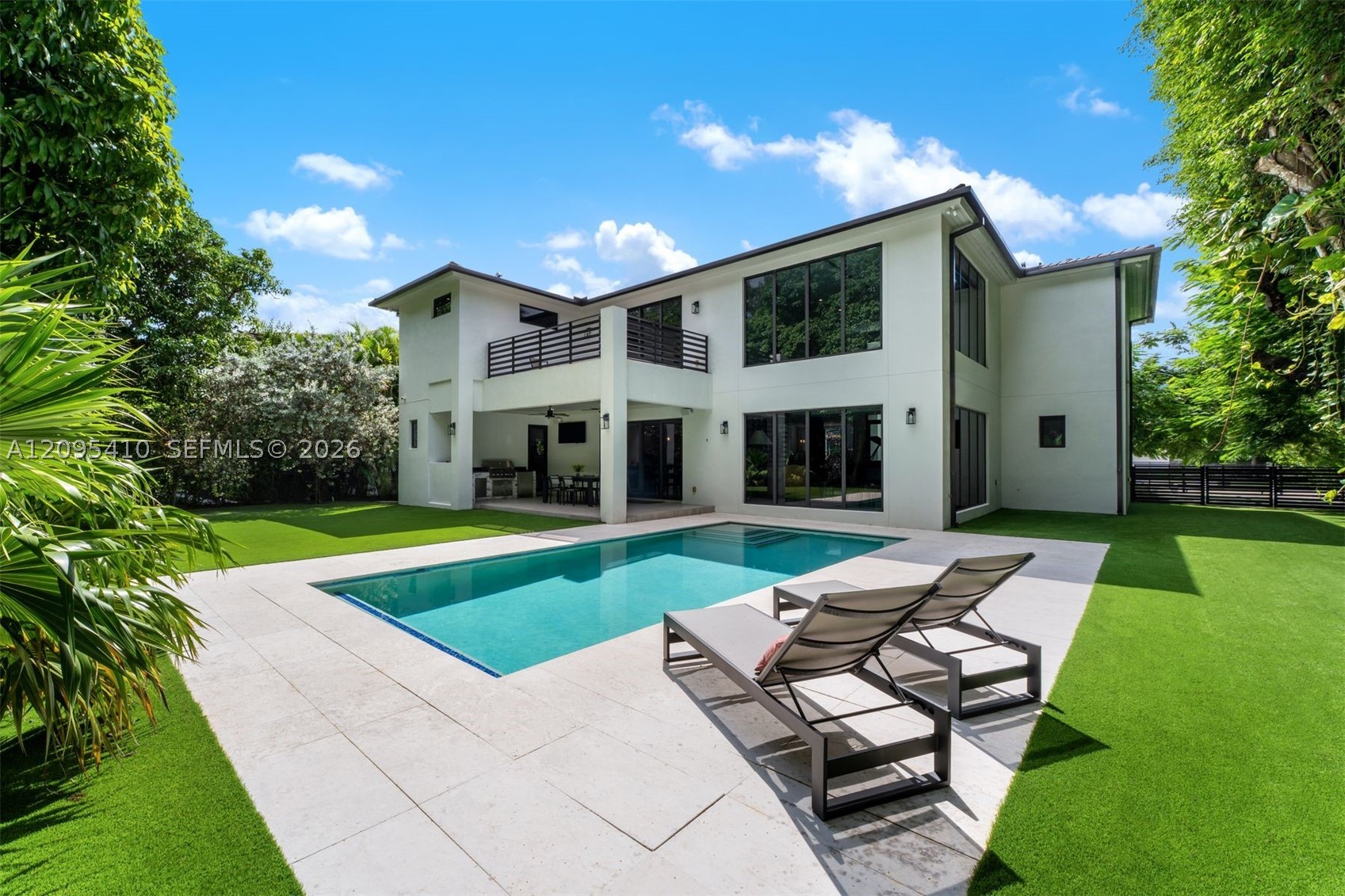 5991 SW 80th St, South Miami FL 33143