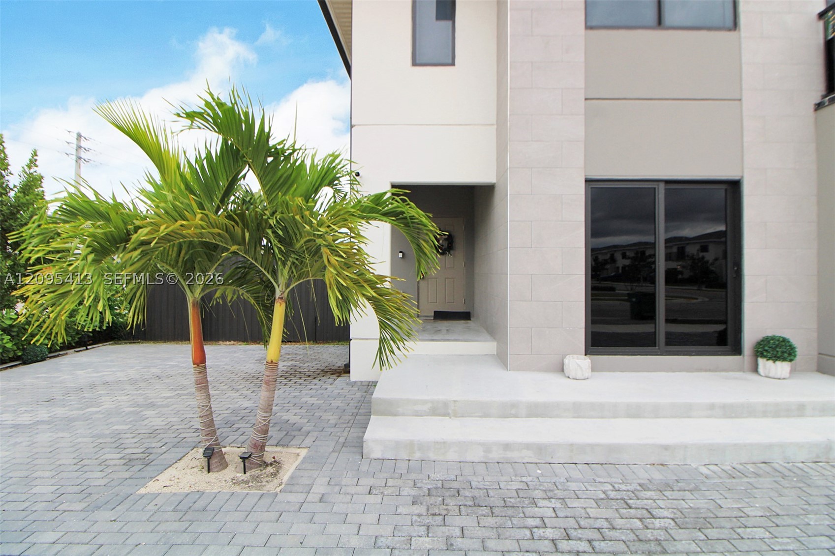 320 NW 13th Ct #320, Florida City FL 33034